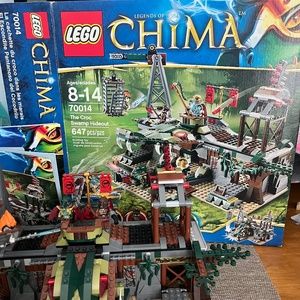 Lego 70014 Chima Croc Swamp Hideout 647 pieces
